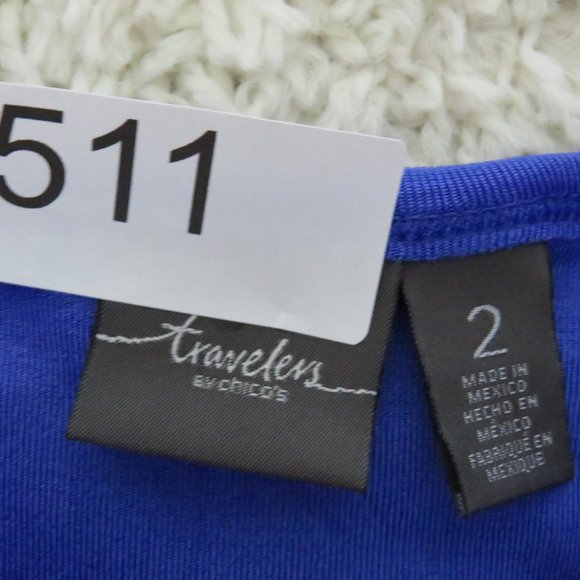 Chico's*Women's Sleeveless Key Hole Front Boat Neck Split Side Hem Blouse Size 2 - Picture 5 of 11